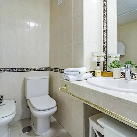 Saa2- Comfortable Puerto Banus Lägenhet *